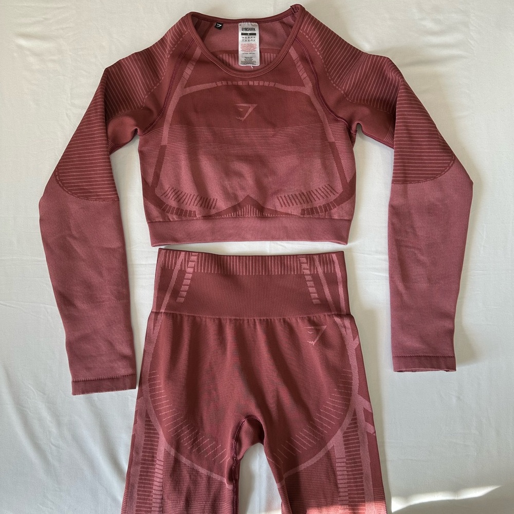 Gymshark Geo Mauve Pink Set